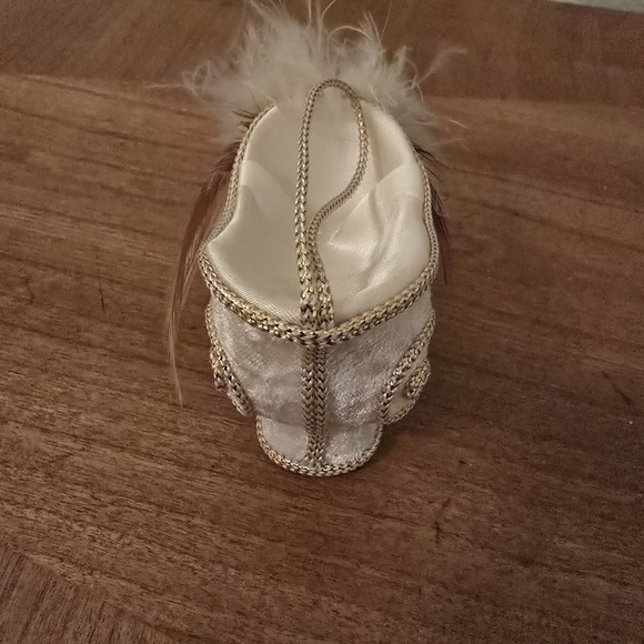 Vintage Victorian Shoe Christmas Tree Ornament - Picture 7 of 8